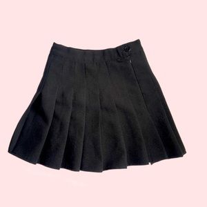 American Apparel Black Pleated Tennis Skirt Academia Size XS
